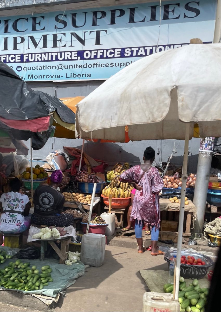 Liberia 16 suburban produce market