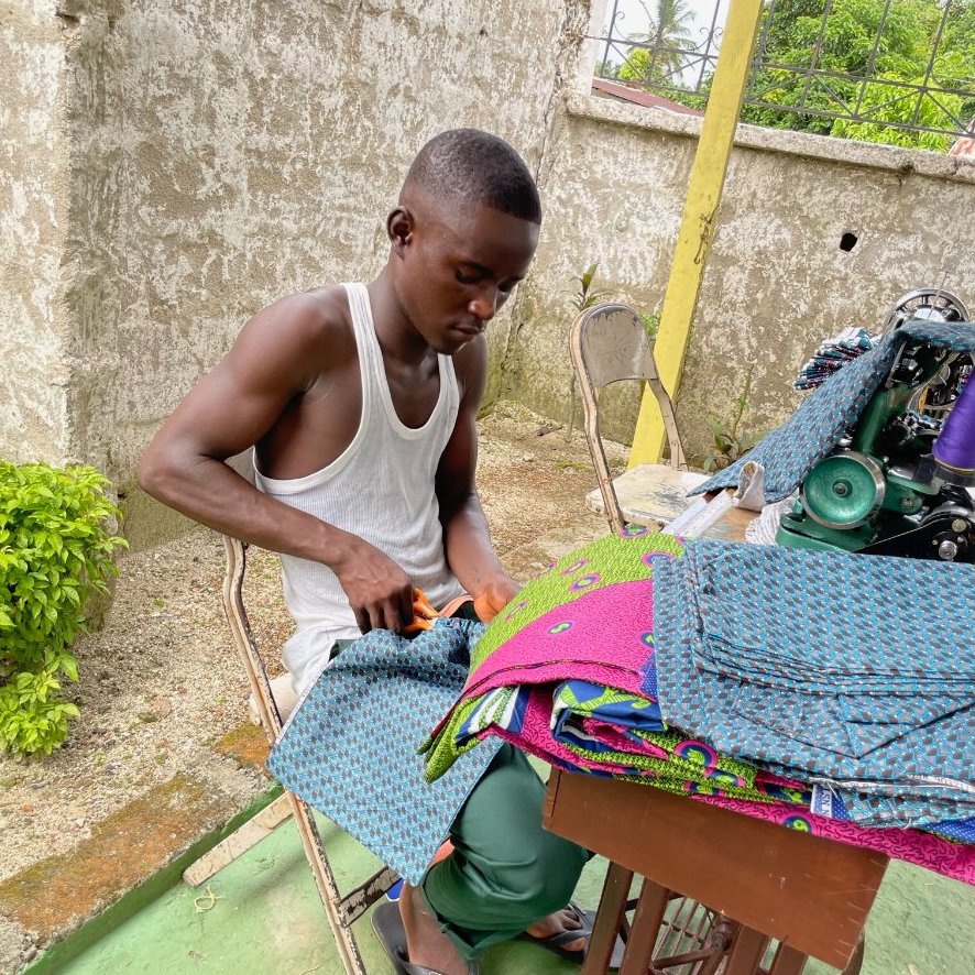 Liberia 7. Preping carrier bags